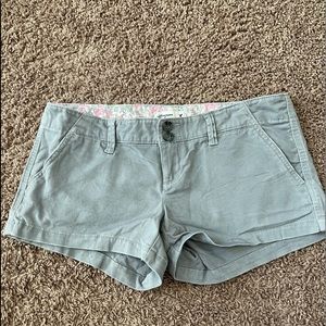 American Eagle Gray Khaki Short size 0